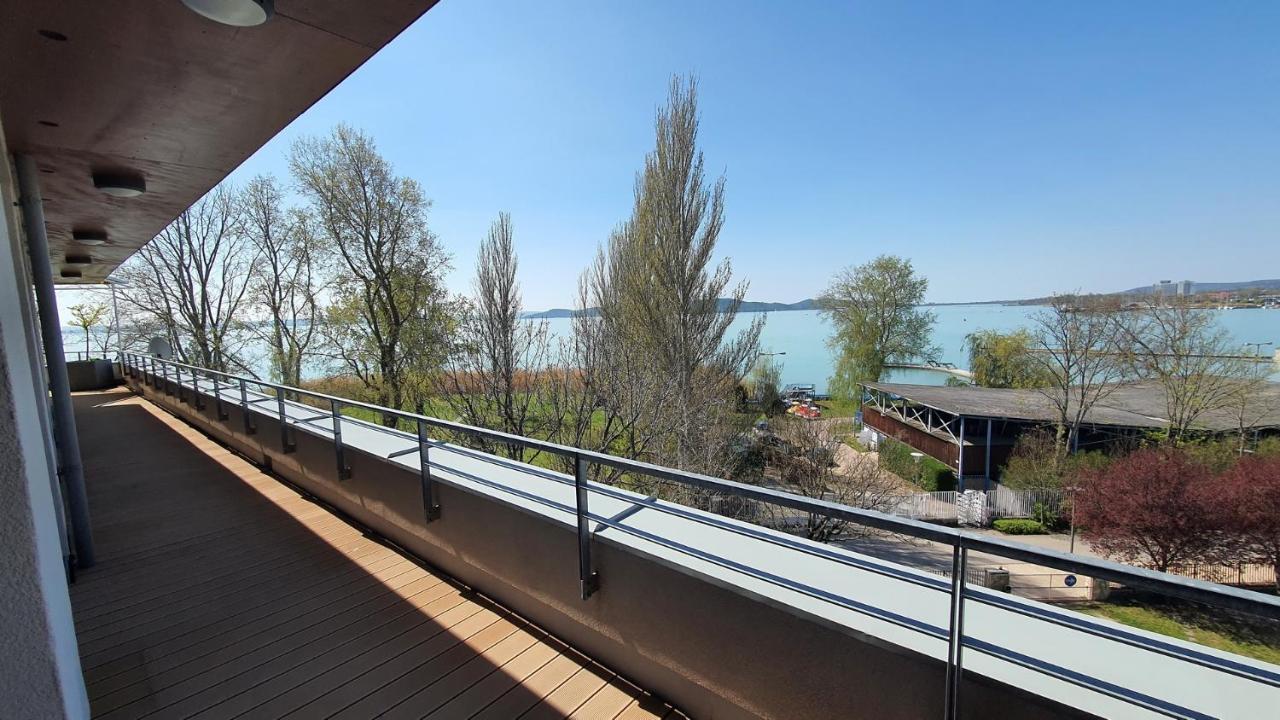 Silver Delux Apartman Balatonfured Bagian luar foto