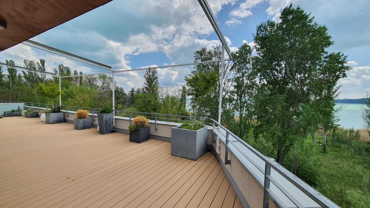 Silver Delux Apartman Balatonfured Bagian luar foto