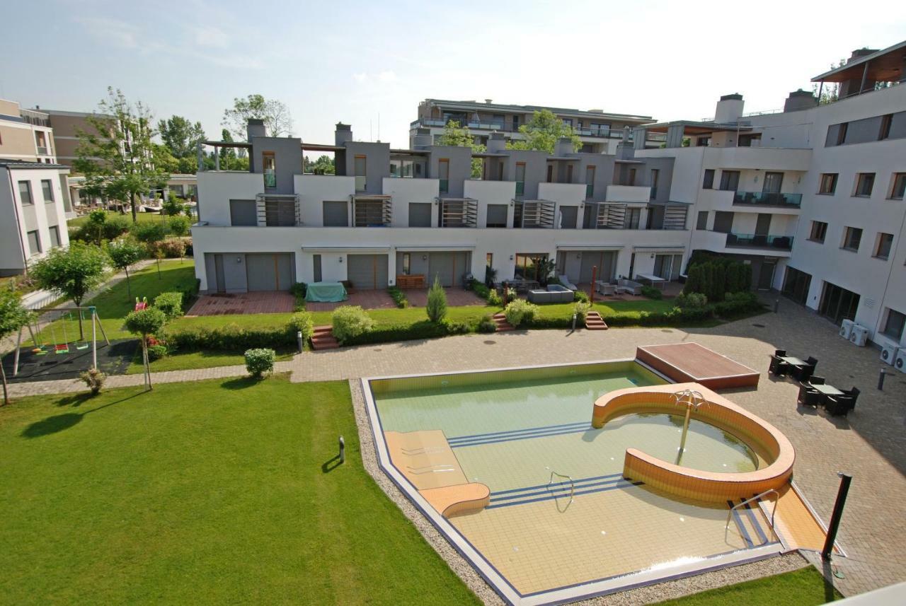 Silver Delux Apartman Balatonfured Bagian luar foto