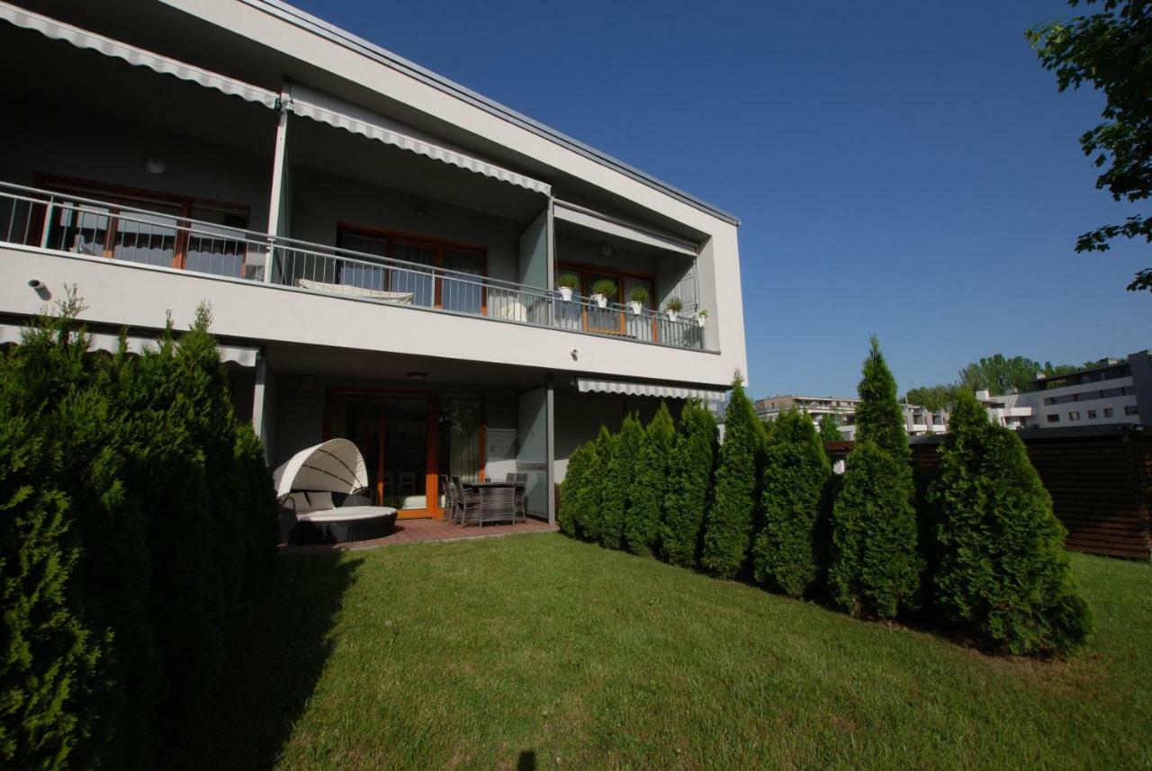Silver Delux Apartman Balatonfured Bagian luar foto