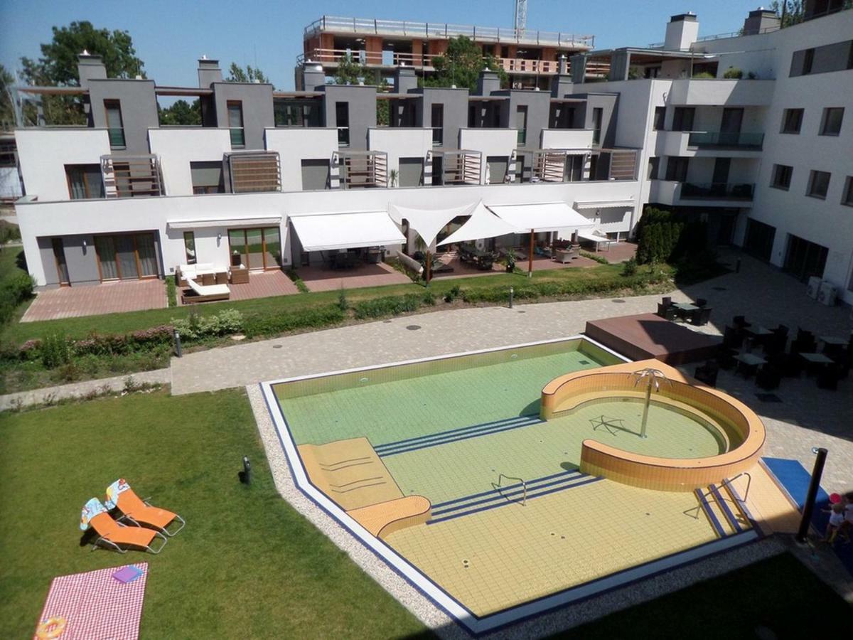 Silver Delux Apartman Balatonfured Bagian luar foto